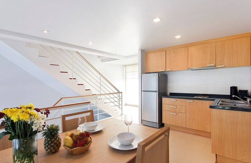Choeng Mon Apartment | Modern 2BR+3BA Condo Near Beach Pools, Gym & Fast 1Gbps Internet