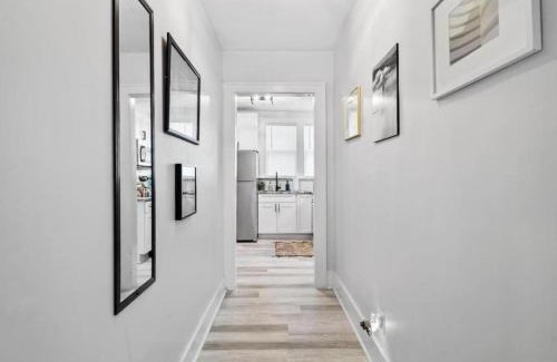 Lakewood House | Modern 2BR Retreat in the Heart of Lakewood