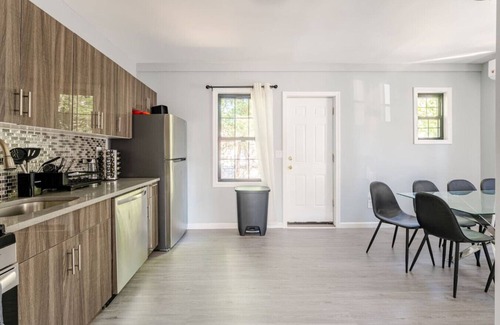 Black Rock Historic District House | Modern 3 Bed House in Black Rock