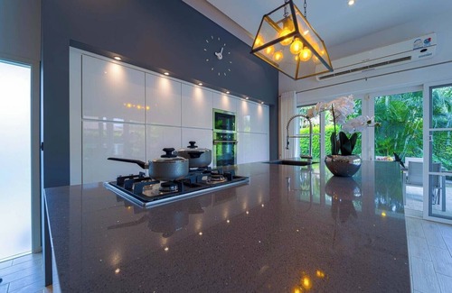 Hua Hin Villa | Modern 3 Bedroom Pool Villa - MR54