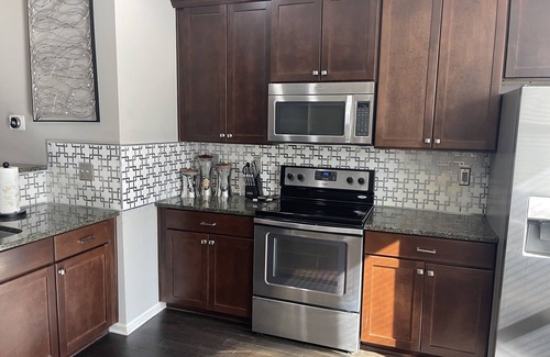 Washington Park House | Modern 3 Bedroom Townhome Downtown Atlanta