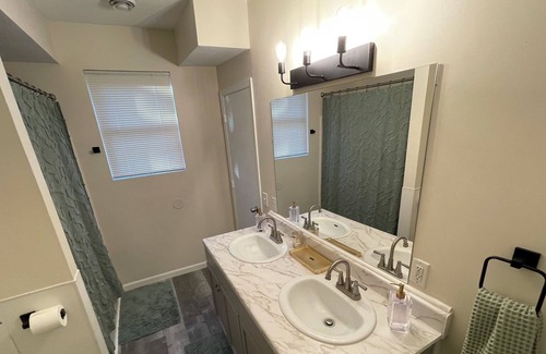 St. Louis Park House | Modern 3 bedroom in the perfect location!