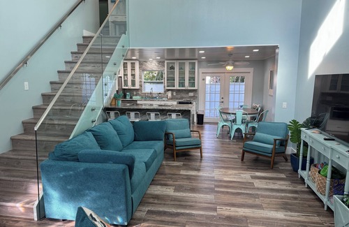 New Smyrna Beach House | Modern 3BR/2BA Townhouse – Sleeps 10 – Pet Friendly – Steps to the Beach!