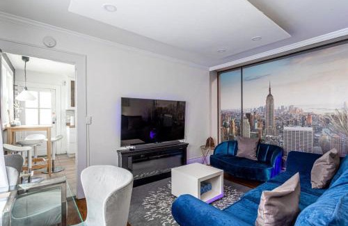 Cove - East Side - Shippan Apartment | Modern 3BR Apartment Downtown HarborPt I-95 Train