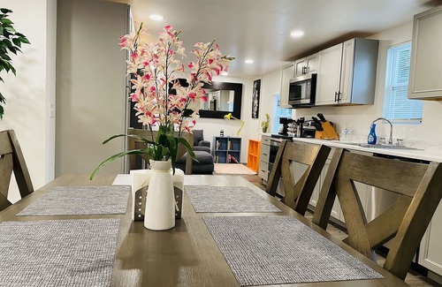 Lake City House | Modern 3BR Near Shops & Dining