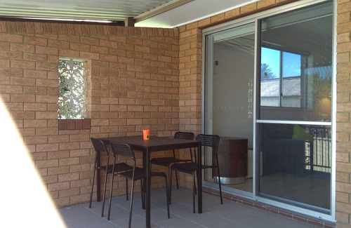 McDougalls Hill House | Modern 4-Bedroom Large House Close to Singleton CBD Hunter Valley