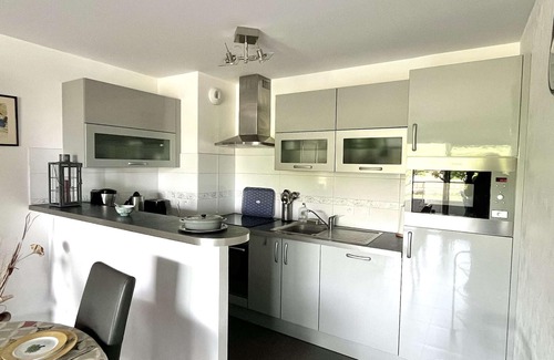Etel Apartment | Modern 42sqm apartment near beach, Wi-Fi, Pets allowed, Private parking