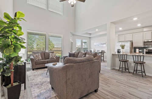 Denton House | Modern 4BR, 3BA home in Denton with upstairs game room, blackout curtains, and a queen pullout sofa. Just minutes from UNT and Texas Motor Speedway. Sleeps 10.