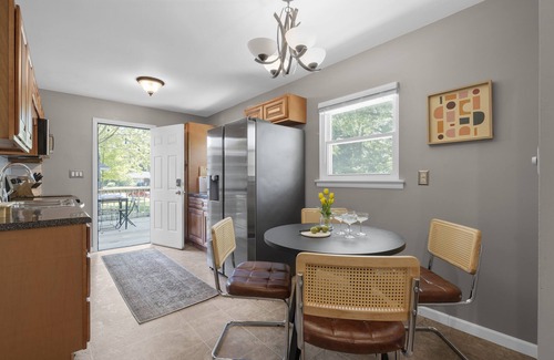 Columbus House | Modern 5 Bed, 2 Bath Home w/Outdoor Patio! Near OSU