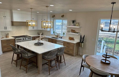 Heber House | Modern 6-Bedroom Luxury Estate Near Park City and Mayflower Resort
