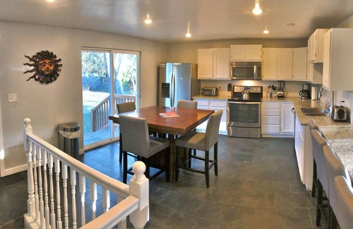 Millcreek House | Modern 7-Bedroom Home Just South of Downtown
