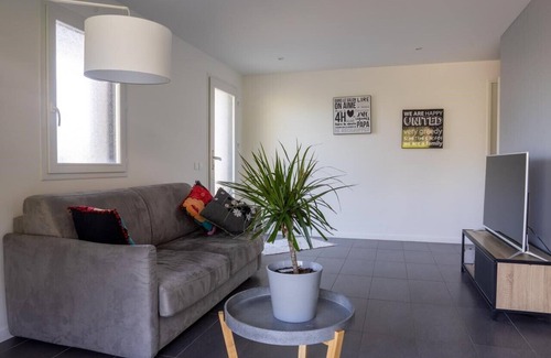 Douvaine Apartment | Modern 90m2 Apt, great location, near lake , Geneva , ski & summer resorts