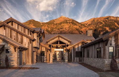 Teton Village Villa | Modern amenities abound in this expansive Shooting Star retreat