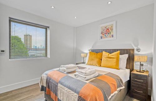 Whitechapel Apartment | Modern and Bright 3BR Whitechapel