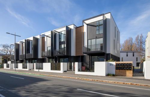 Christchurch City Centre House | Modern and Central - Christchurch Apartment
