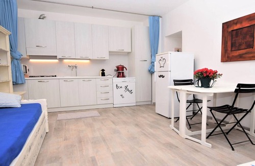 Marina di Campo Apartment | Modern and comfortable just a few steps from the sea