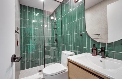 Mile End Apartment | Modern and Luxurious Cozy 1BDR in Mile End - 1C