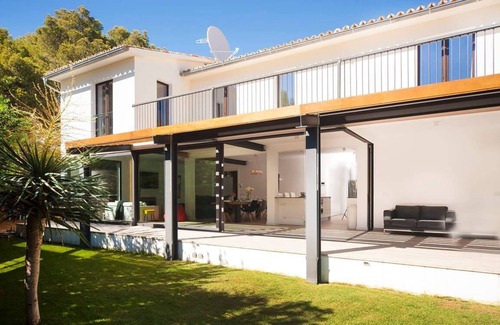 Portals Nous House | Modern and newly reformed villa in Portals