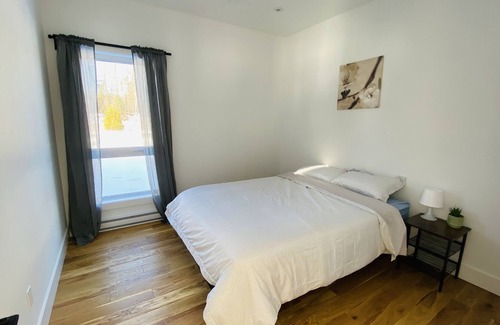 Saint Donat House | Modern and warm chalet