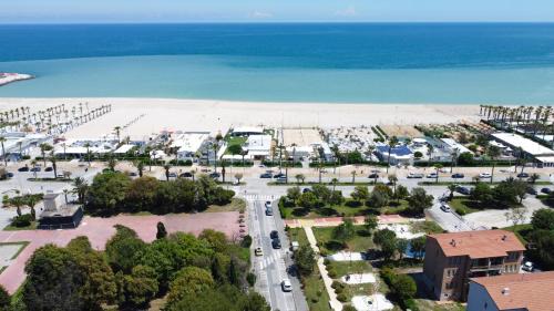 Civitanova Marche Apartment | Modern apartment a few steps from the beach
