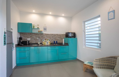 Fontein Apartment | Modern Apartment 1BR Retreat Pool Side