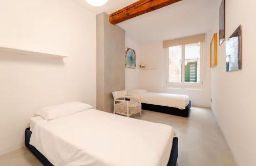 Historic Center Apartment | Modern apartment 8 min da Piazza Maggiore