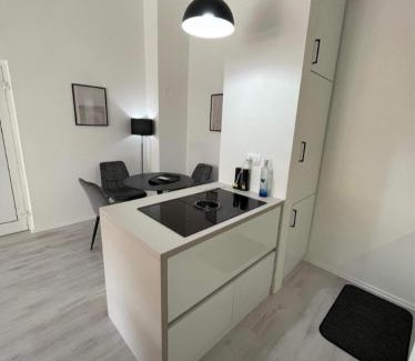 Babilonija Apartment | Modern apartment Budva