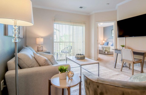 Fort Collins Apartment | Modern Apartment in Prime Location (ID6011X72)