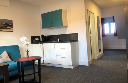 Muennerstadt Apartment | Modern apartment in a quiet location with a view of the beautiful natural surroundings