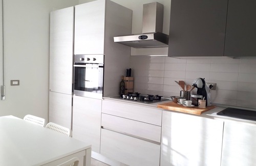 Viareggio Apartment | Modern apartment in the center 5 minutes walk from the sea!