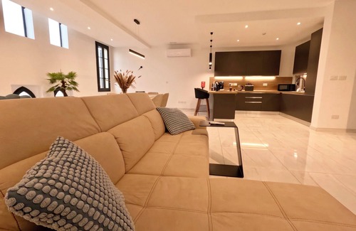 Paceville Apartment | Modern Apartment in St. Julian's Malta, with Breathtaking Views of Spinola Bay