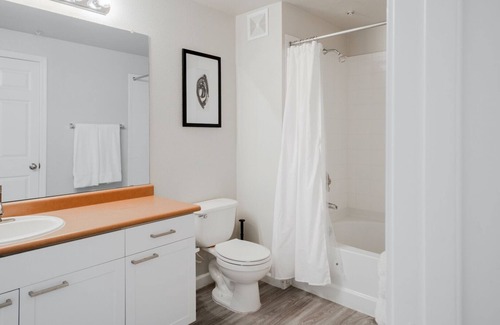 Tramonto Apartment | Modern Apartment in Prime Location (ID4278)