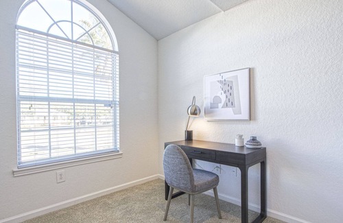 Citrus Park Apartment | Modern Apartment in Prime Location (ID8767X66)