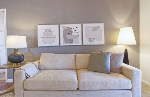 Citrus Park Apartment | Modern Apartment in Prime Location (ID8767X66)