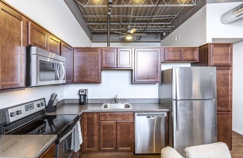 NoDo District Apartment | Modern Apartment in Prime Location (ID9106X83)