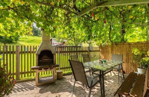 Sebnitz Apartment | Modern apartment in Sebnitz with a terrace in Sebnitz