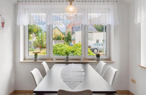 Sebnitz Apartment | Modern apartment in Sebnitz with a terrace in Sebnitz