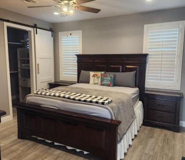 Mesa Apartment | Modern Apartment in The Groves