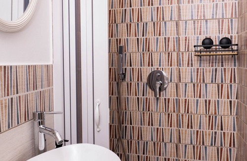 Carini Apartment | Modern apartment in the heart of Carini, a stone's throw from the square.