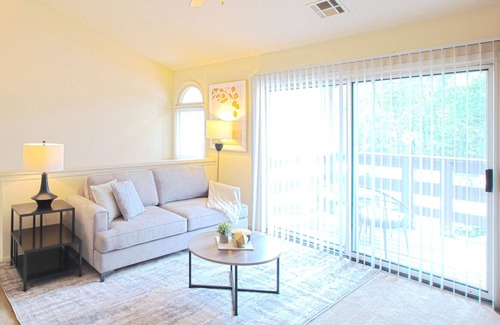 Saint Marys  Allen County Apartment | Modern Apartment in Prime Location (ID5602X85)