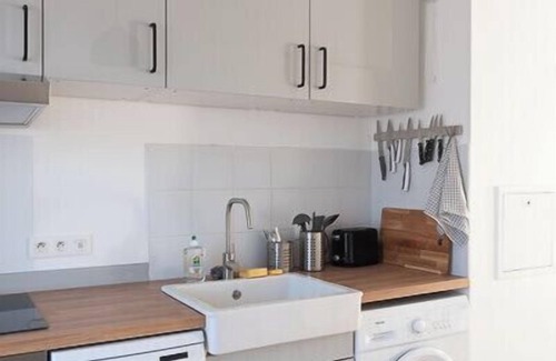 La Courneuve Apartment | Modern apartment just outside Paris