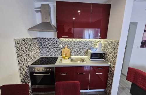 Kastel Stari Apartment | Modern apartment Nikola in a quiet area
