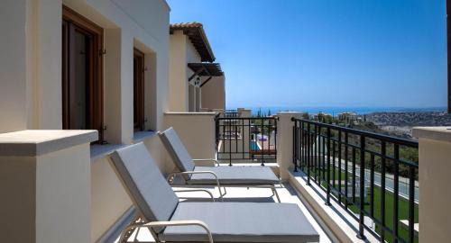 Aphrodite Hills Apartment | Modern Apartment Oceanus, Theseus Village, Aphrodite Hills