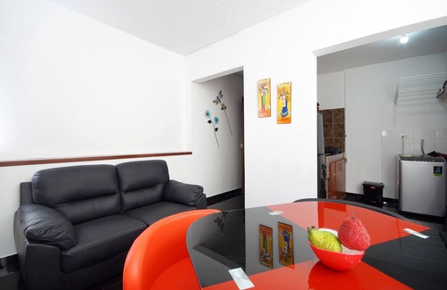 Cali Apartment | Modern apartment with A/C excellent location