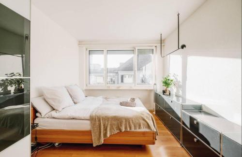 Langstrasse Apartment | Modern Apartment with balcony in Zurich Center A Hoh - Self Checkin