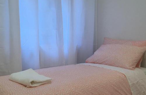 Gorla Apartment | MODERN APARTMENT WITH BALCONY AND FREE PARKING CLOSE to THE METRO