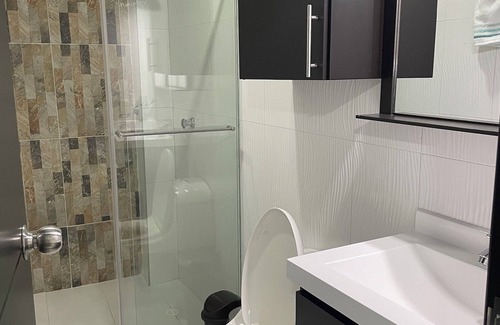 San Gil Apartment | Modern Apartment with Views, Netflix, High Speed Wifi High Quality Linens