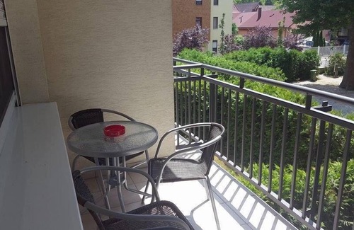 Siofok Aranypart Apartment | Modern apartment with pool & air-conditioner, beach 120m, center 200m, free wifi