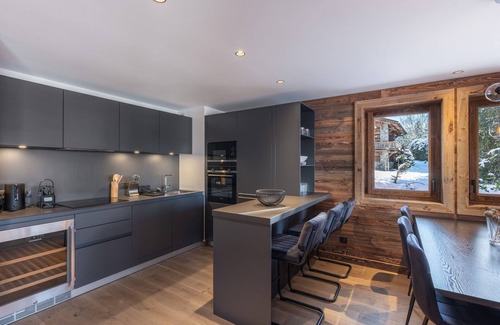 Le Planellet Apartment | Modern Apartment with Wellness Center Access in Megève, Near Mont d'Arbois Lift