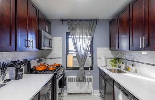 Lodi Apartment | ★Modern Apt 10 min to American Dream Mall! Near NYC & EWR Airport★